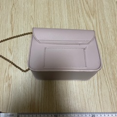 ショルダーバッグ　ピンクの画像