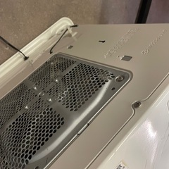 石油ファンヒーター　ストーブ　灯油の画像