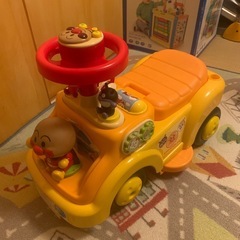 アンパンマン　よくばりビジーカーの画像