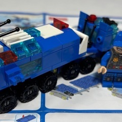 子ども レゴのようなブロック 車色々と組み立てれる 説明書付きの画像