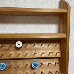 ミシン糸立て　壁掛けも立てかけもOKの画像