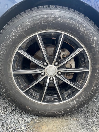【最終値下】バリ溝　スタッドレスタイヤホイールセット　225/65R17