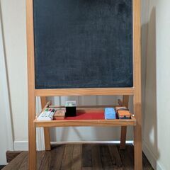 子供用黒板イーゼルの画像