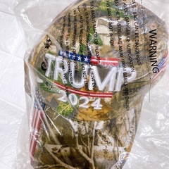 レア❤️新品未使用❤️ドナルド・トランプ氏の2024年の選挙運動用の迷彩柄の野球帽の画像