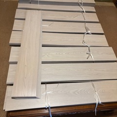 フロアタイル　置くだけ　ホワイトオーク　　の画像