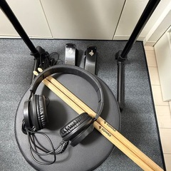 電子ドラム DONER-DED80 +防音マット++ヘッドホンの画像