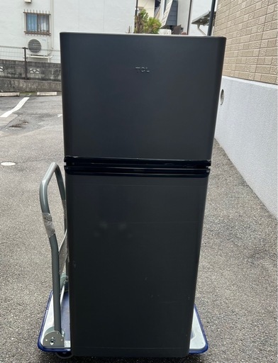 ブラック冷蔵庫 上部冷凍庫　　2024年式 TCL 冷蔵庫 上部冷凍庫114L 2024年製 (なな) 広島の季節、空調家電《冷