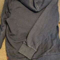 リーバイス　パーカー　フードの画像