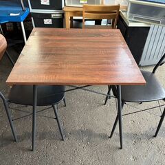 【リサイクルショップどりーむ荒田店】No.5667 お洒落なダイニングセットです。美品です🎵の画像