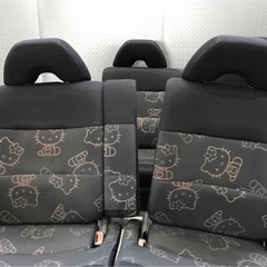 ムーヴ ハローキティ シート