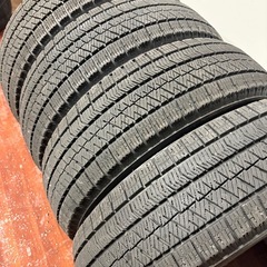 185/65/15冬VRX2の画像