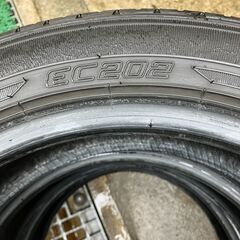 【バリ溝】ダンロップタイヤ 165/55 15 4本（中古）の画像