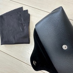 Ray-Ban レイバン 純正 メガネケース＋クリーニングクロス＋メンテナンス用品の画像