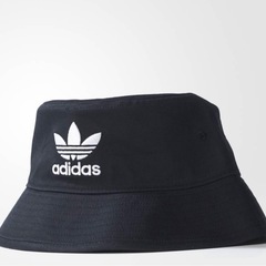 アディダス ライフスタイル オリジナルス ハットの画像