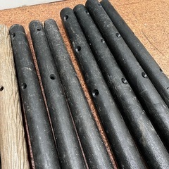 樹脂製 丸太杭 止め杭 11本セットの画像