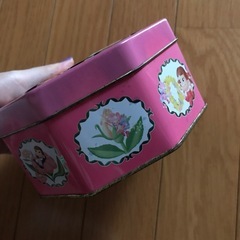 レトロ　アンティーク　昔　ペコちゃん　缶　の画像