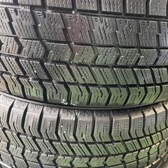 本日特価　2021年 製品　バリ溝　グッドイヤーICE NAVI8 冬 175/55R15 7QQ【4本set】スマート トール タンク ルーミーの画像