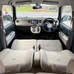 低走行7万キロ！月々9千円〜分割可‼️☆大人気☆ミラココア プラスX ☆車検2年付き！【名義変更代込み】HDDナビ付き☆走行中DVD見れます☆圧迫感無くおしゃれな内装☆ドライブレコーダー付き☆そのまま乗って帰れます‼️の画像