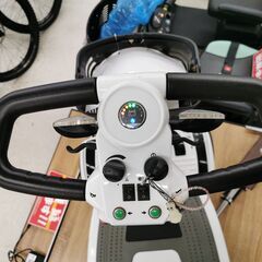 シニアカー 電動 車椅子 シルバーカー 四輪 ジャンク【ユーズドユーズ名古屋天白店】JO12-30の画像