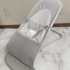 ベビービョルン バウンサー
の画像