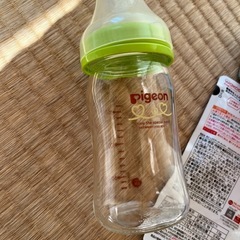 ベビー　赤ちゃん　哺乳瓶　離乳食　ベビーフード　スタイ　リッチェル　ドアストッパー　の画像