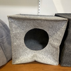 12/23まで　猫用　ベッド　ボックスの画像
