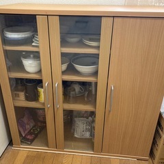 食器棚（ｷｬﾋﾞﾈｯﾄ ）差し上げます
の画像