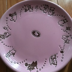 一つの値段です😻猫😻　ネコ柄　猫デザイン　可愛いお皿　ピンク　黄色　黄緑　値下げ不可の画像