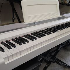 電子ピアノ KORG コルグ SP-170 WH 2015製 動作品の画像