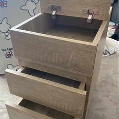 収納棚 美品の画像