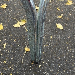 ガラステーブルの画像