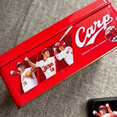 カープ　空き箱　缶の画像