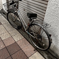 Mallis シルバー　ギア付きカゴ付き自転車　シティサイクル　ママチャリ　の画像
