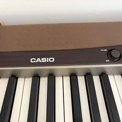CASIO 電子ピアノの画像