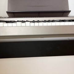 CASIO 電子ピアノの画像