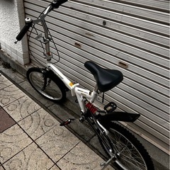 AEROSLASH 白　20インチ 折り畳み自転車　ギアありの画像