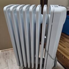 【取引済】デロンギオイルヒーターの画像
