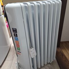 【取引済】デロンギオイルヒーターの画像