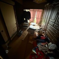 【最低3万円保証】🉐家の中の家具や衣類、書籍や電化製品など残置物すべて持っていってOK「ワンチャンお宝ゲットチャレンジ」してみませんか？｜残置物ぜんぶOK｜1組限定の画像