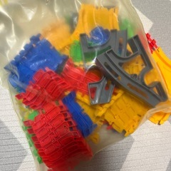 車　レールの画像