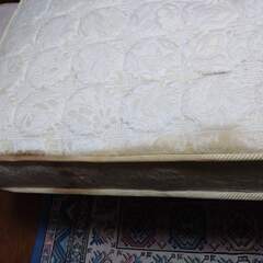 千葉のカネタヤ家具のセミダブルスプリングマットレスお譲りします!!の画像
