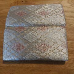 和装用バッグと財布の画像