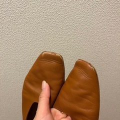 【アダムエロペ】23.5cm　ブラウンレザー スクエアトゥフラットシューズの画像