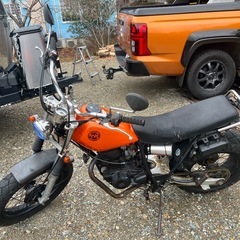 スズキ　TW200  バイク車体の画像