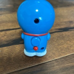 ハッピーセットのおまけドラえもん水鉄砲の画像