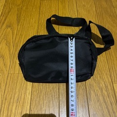 メンズポーチバッグの画像