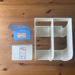 ブックスタンド　3個セットの画像