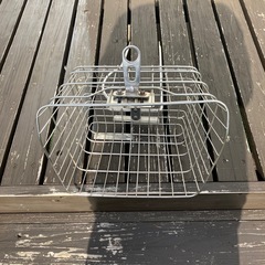 自転車用バスケットの画像