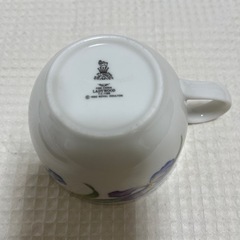 ロイヤルドルトン　カップ&ソーサー　訳あり品の画像