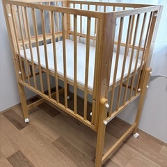 【中古】トールWオープンミニベビーベッド　おまけ付の画像